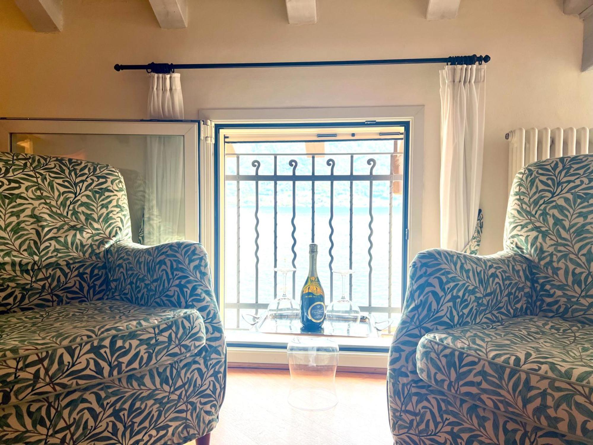 Colonno La Loggia Del Lago מראה חיצוני תמונה